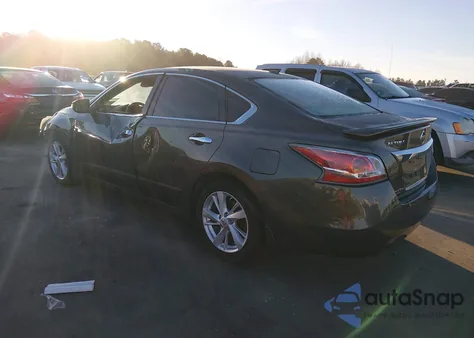 2015 Nissan Altima 2.5 Sv из США, поврежденный, VIN 1N4AL3AP7FC291361